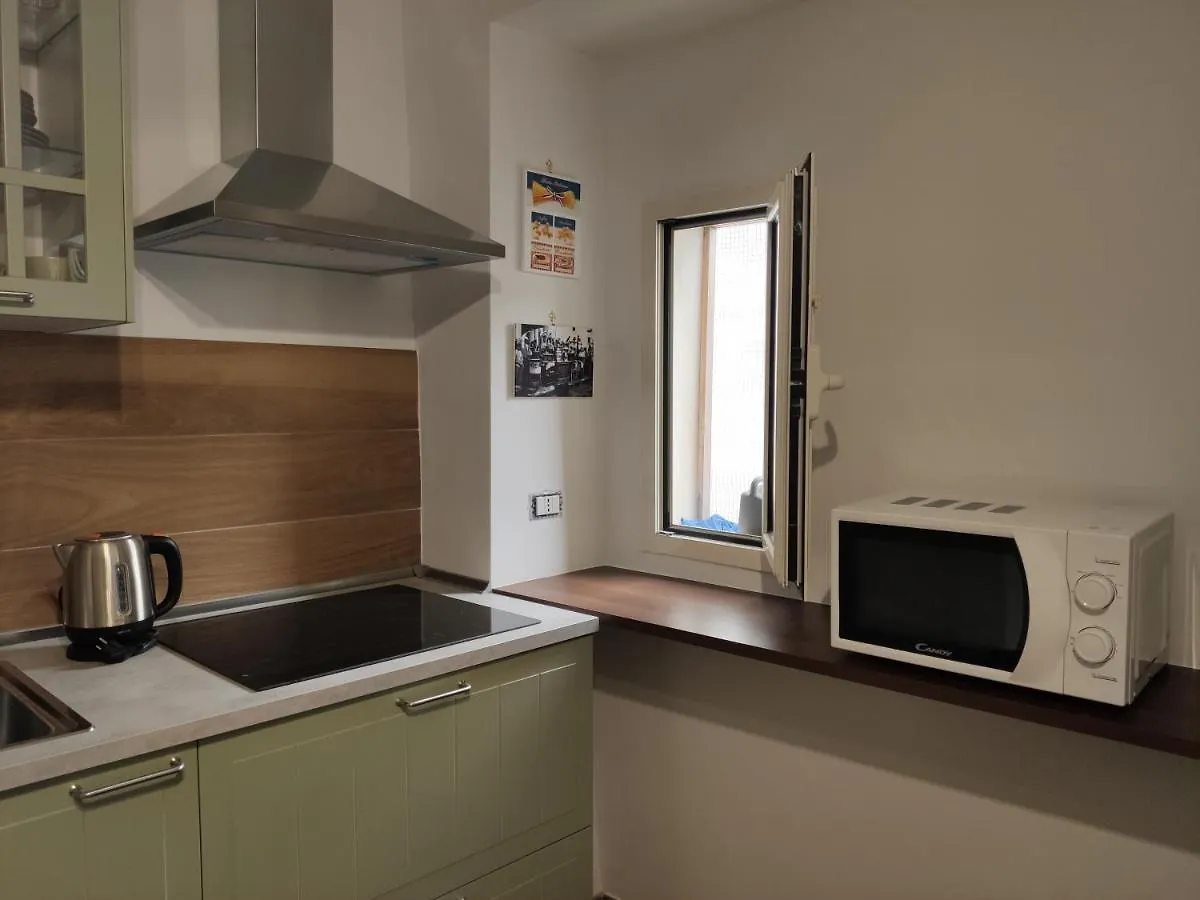 Gregorius Chiringuito Apartment Naples Italy